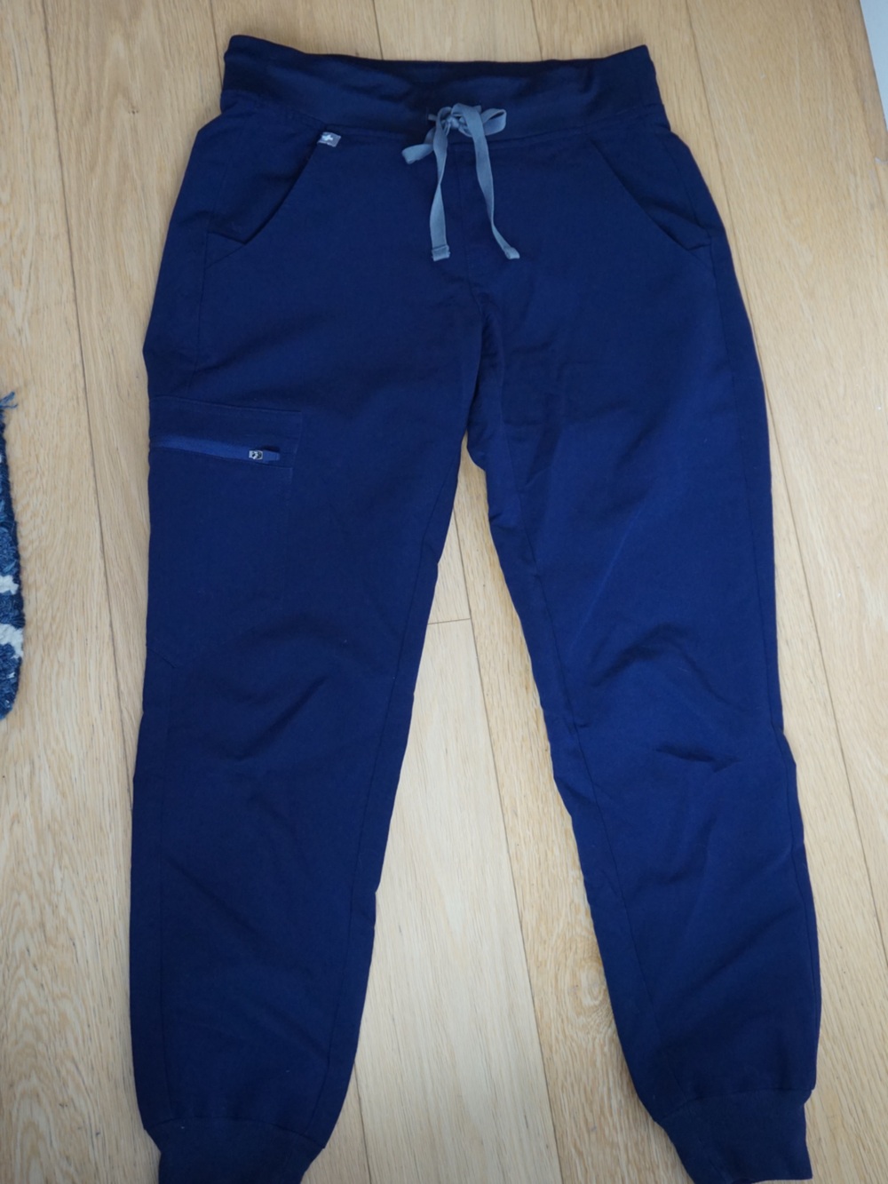 Figs Navy Jogger Sweatpants with Gray Drawstring